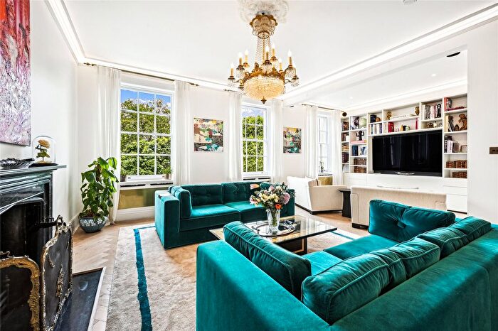 4 Bedroom Maisonette To Rent In Warwick Square, Pimlico, London, SW1V