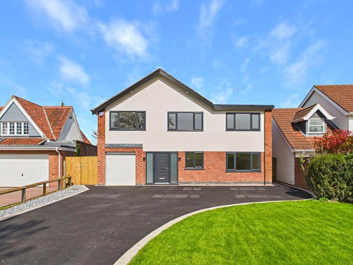 4 Bedroom Detached House For Sale In Lowdham Lane, Woodborough, Nottingham, NG14