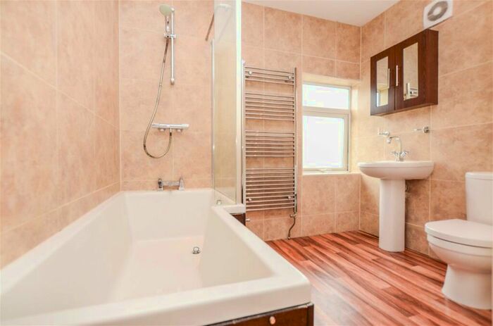 5 Bedroom Terraced House To Rent In Britannia Road, Southsea, Hampshire, PO5