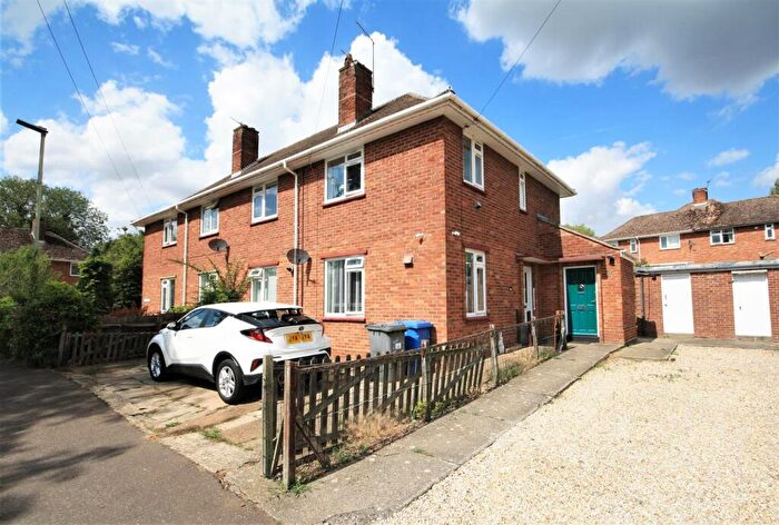 2 Bedroom Flat For Sale In Bevan Close, Norwich, NR5