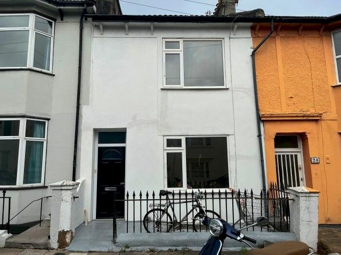 4 Bedroom Terraced House To Rent In Aberdeen Road, Brighton, BN2