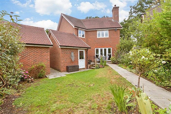 4 Bedroom Detached House For Sale In Berry Close, Copthorne, Crawley, West Sussex, RH10