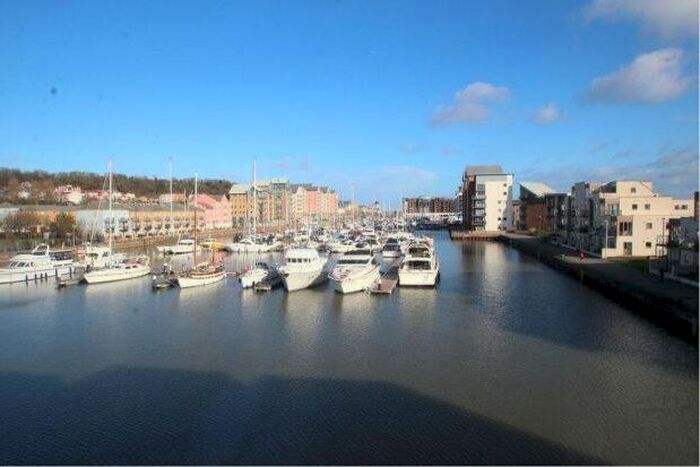 2 Bedroom Flat To Rent In Martingale Way, Bristol, BS20