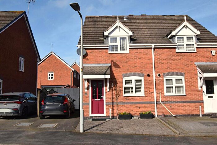 2 Bedroom Semi Detached House For Sale In Hackett Close, Ashby-De-La-Zouch, LE65