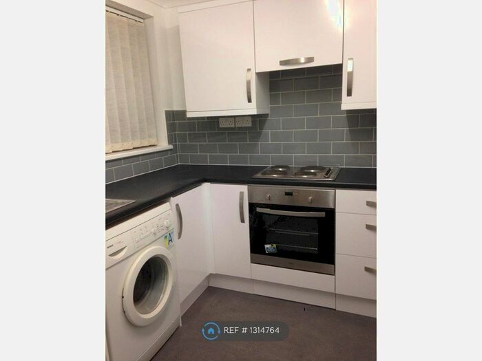 2 Bedroom Flat To Rent In Radbourne Street, Derby DE22