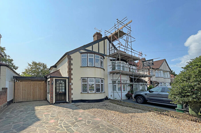 2 Bedroom Semi-Detached House To Rent In Staneway, Ewell Village, KT17