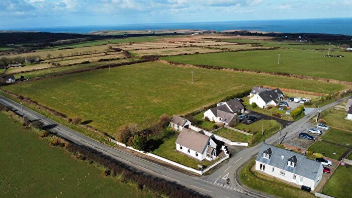 3 Bedroom Detached Bungalow For Sale In Maes-y-Ffynnonn, Penygroes, Croesgoch, Haverfordwest, SA62