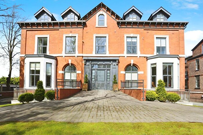 3 Bedroom Flat To Rent In The Beeches, Didsbury, Manchester, M20