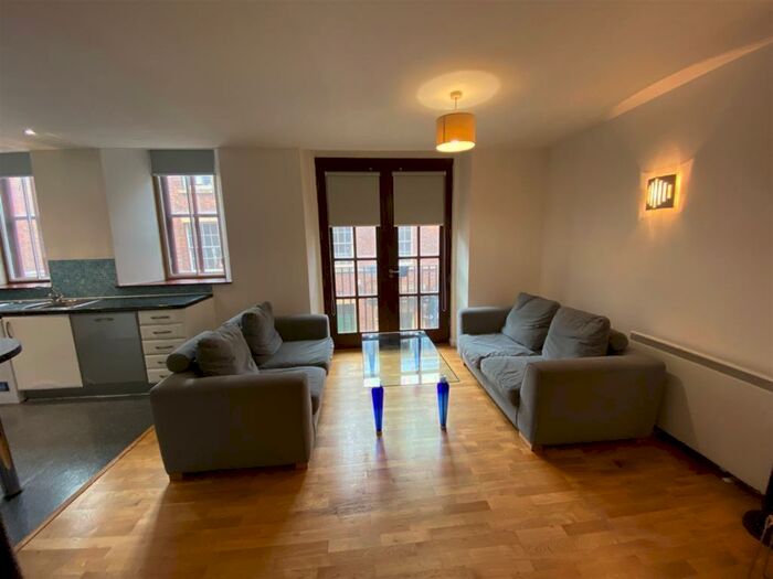 1 Bedroom Flat To Rent In Temple Court, Liverpool, L2