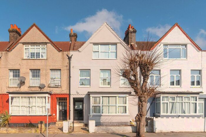 Studio To Rent In Stanford Road, Norbury, London, SW16