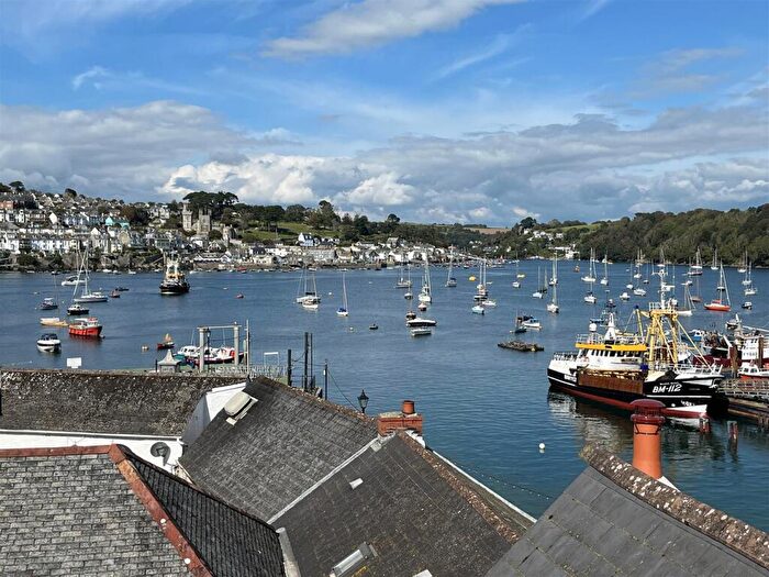2 Bedroom Character Property For Sale In West Street, Polruan, Fowey, PL23
