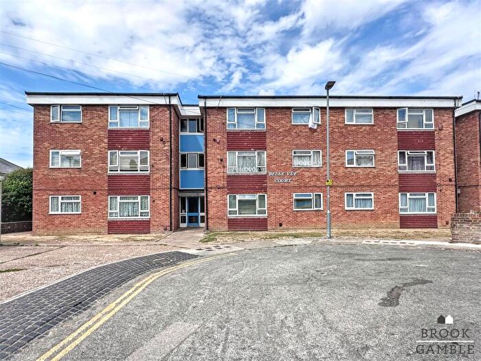 2 Bedroom Apartment To Rent In Belle Vue Road, Eastbourne, BN22