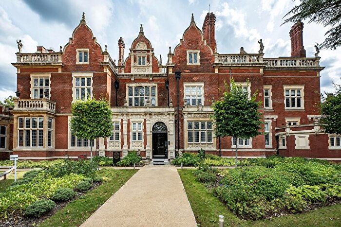 2 Bedroom Apartment For Sale In Blossomfield Road, Solihull, B91
