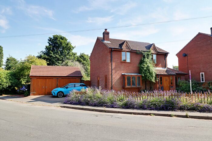 3 Bedroom Detached House For Sale In Firth Lane, Wroot, DN9