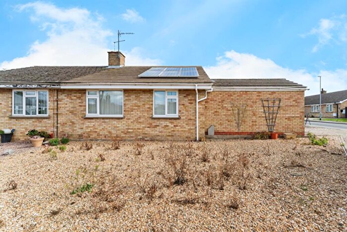2 Bedroom Detached Bungalow For Sale In Ancaster Way, Doddington, March, PE15