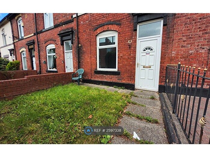 2 Bedroom Terraced House To Rent In Chesham Road, Bury, BL9