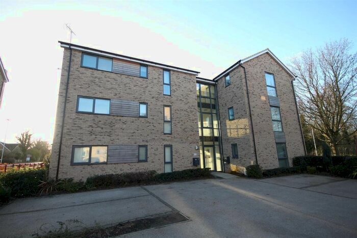 2 Bedroom Flat To Rent In Burlton Road, Cambridge, CB3