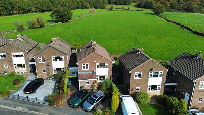 4 Bedroom Detached House For Sale In High Ridge, Matlock, DE4