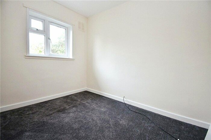 2 Bedroom Semi-Detached Bungalow For Sale In Eldon Close, Kings Somborne, Stockbridge, Hampshire, SO20