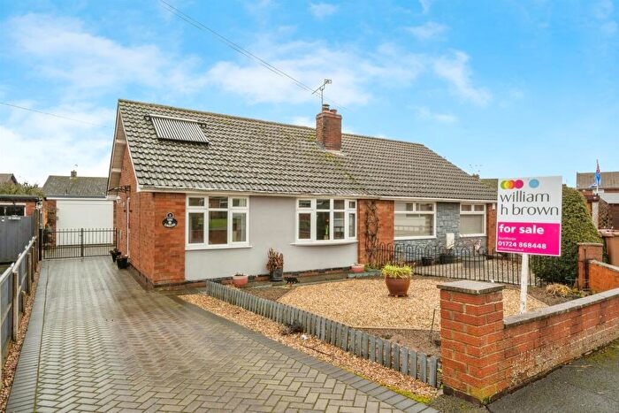 2 Bedroom Semi-Detached Bungalow For Sale In Lynton Close, Scunthorpe, DN15