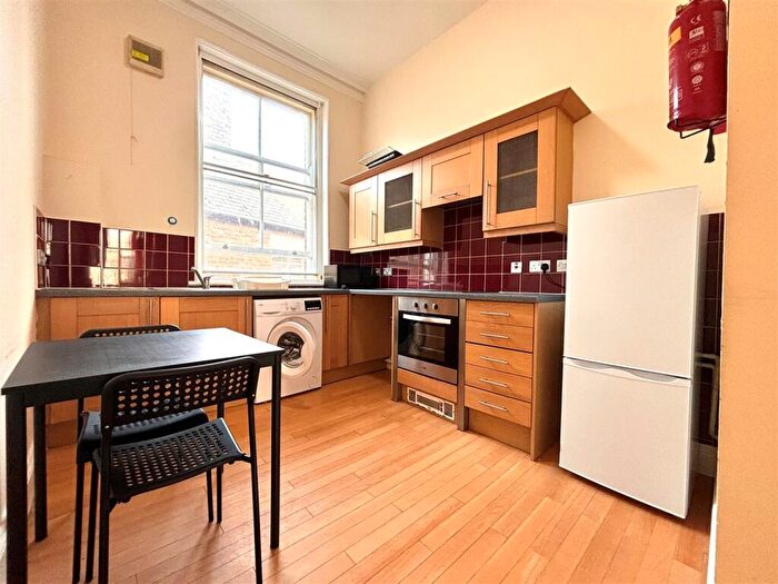 2 Bedroom Apartment To Rent In Erskine Chambers, Newcastle Upon Tyne, NE1