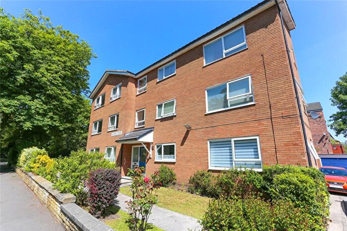1 Bedroom Flat To Rent In Heaton Moor Road, Heaton Moor, Stockport, SK4