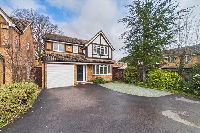 4 Bedroom Detached House For Sale In Pocket Close, Binfield, Bracknell, RG12