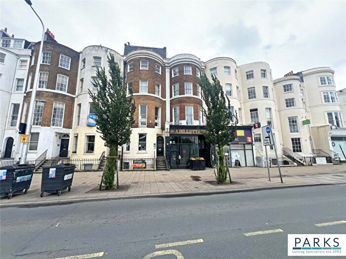 3 Bedroom Maisonette To Rent In St Georges Place, Brighton, East Sussex, BN1