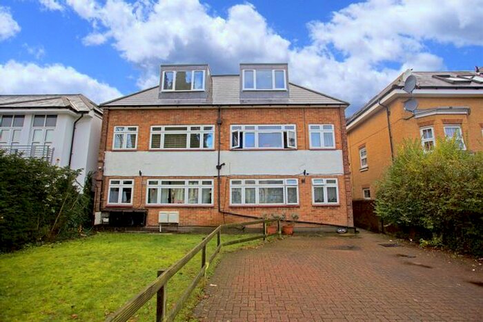 2 Bedroom Flat To Rent In Sunningfields Road, London, NW4