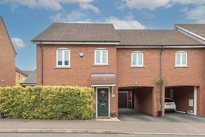 3 Bedroom Semi Detached House For Sale In Durham Road, Pitstone, LU7