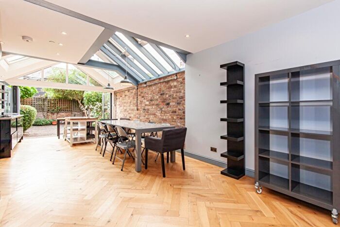 3 Bedroom Terraced House For Sale In Cranham Street, Jericho, OX2