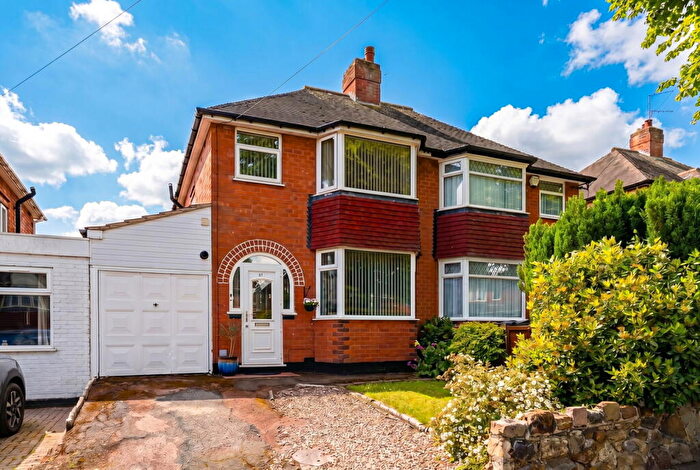 3 Bedroom Semi-Detached House For Sale In Saxondale Avenue, Yardley, B26