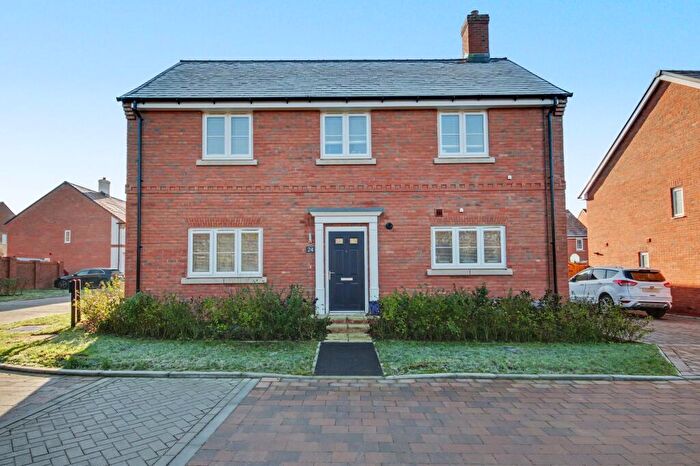 1 Bedroom Flat For Sale In Stock Dove Gardens, Botley, SO32