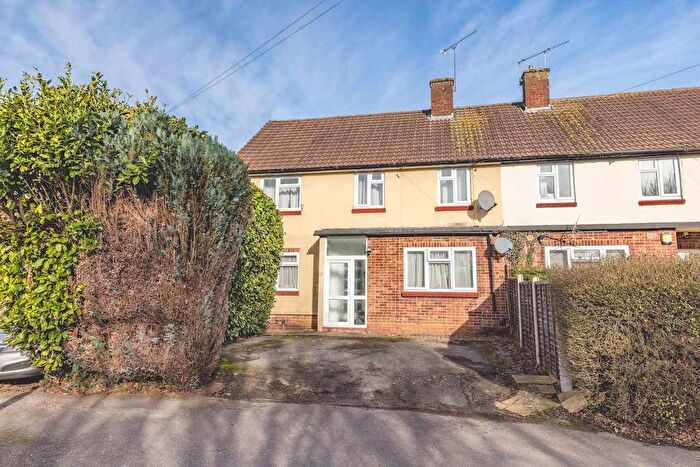 2 Bedroom Maisonette For Sale In Coniston Crescent, Burnham, SL1