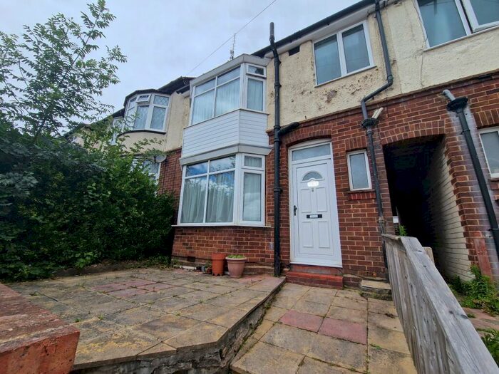 3 Bedroom House To Rent In Milton Road, Luton, LU1