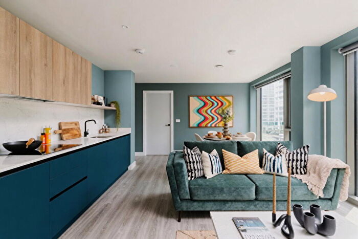 1 Bedroom Apartment For Sale In St. Julians, St. Albans, AL1