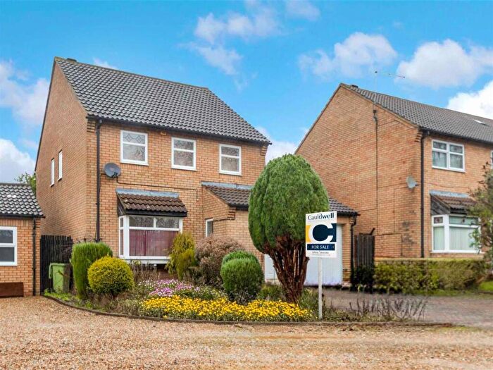 4 Bedroom Detached House For Sale In The Craven, Heelands, Milton Keynes, MK13