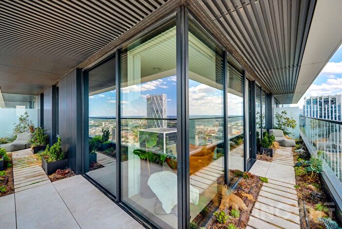 2 Bedroom Flat For Sale In Wards Place, Canary Wharf, E14