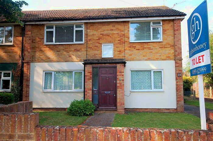 2 Bedroom Flat To Rent In Norton Road, Uxbridge, UB8