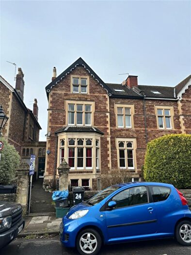 2 Bedroom Flat To Rent In Hurle Crescent - Tff Clifton Bristol, BS8