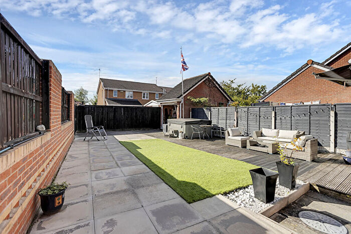 3 Bedroom Semi-Detached House For Sale In Burnside Way, Winnington, Northwich, CW8