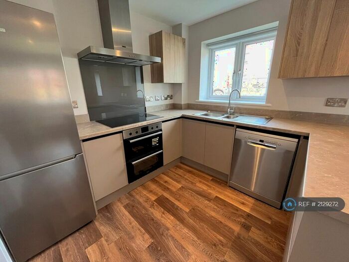 3 Bedroom Detached House To Rent In Bayley Place, Exeter, EX1