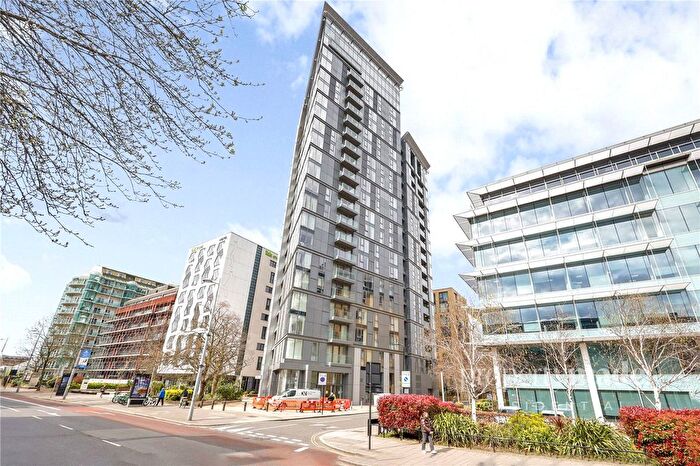 2 Bedroom Flat To Rent In Arc Tower, , Uxbridge Road, Ealing, W5