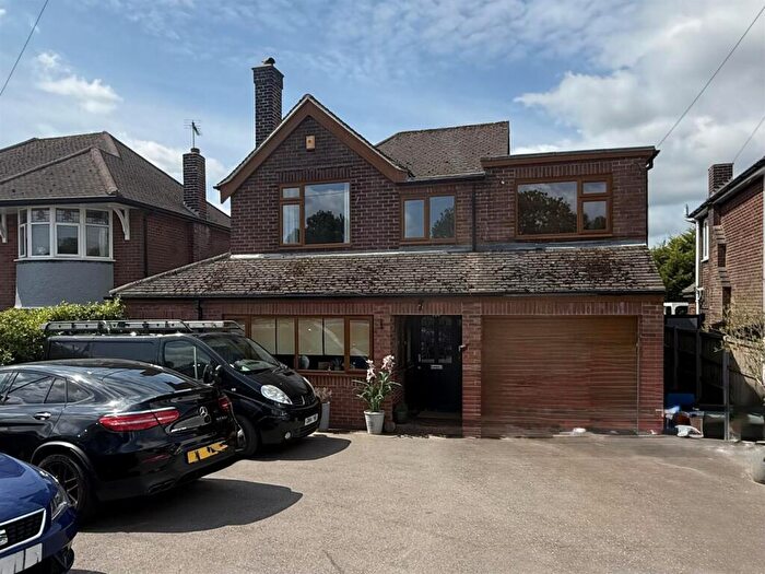 5 Bedroom Detached House For Sale In Nottingham Road, Ripley, DE5