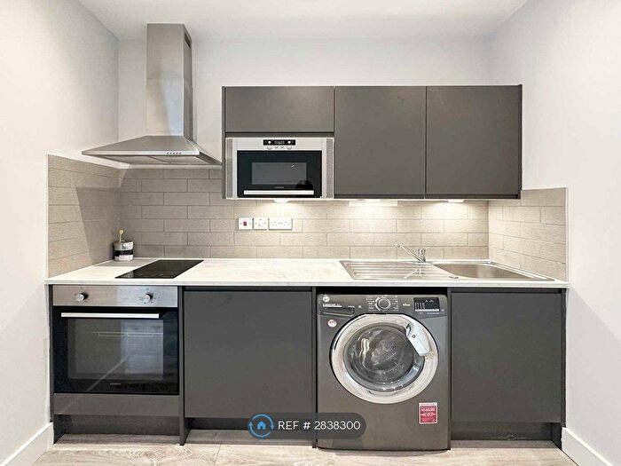 1 Bedroom Flat To Rent In Bridge Street, Warrington, WA1