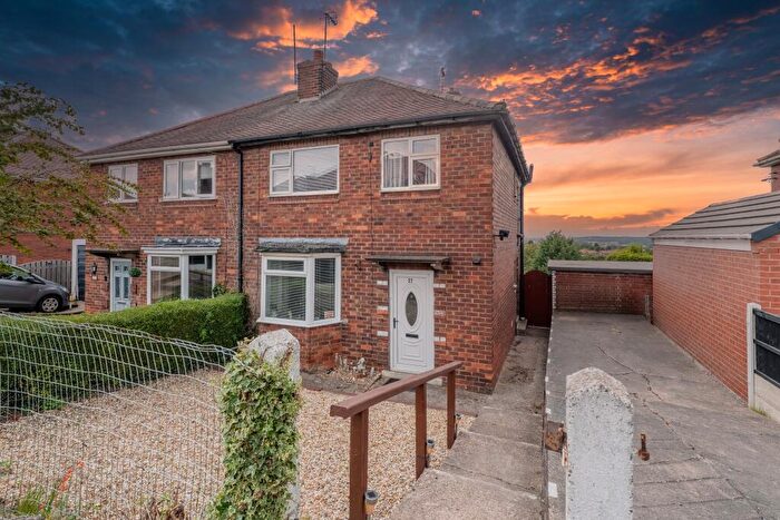 3 Bedroom Semi-Detached House For Sale In Franklin Crescent, Whitwell, S80