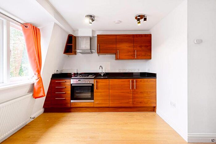 1 Bedroom Flat To Rent In City Road, EC1V