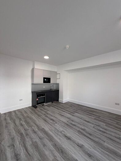 Studio To Rent In Cromwell Road, Hove, BN3