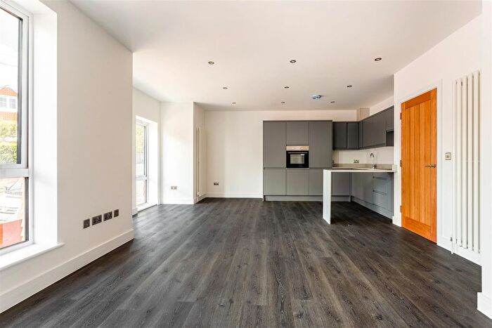 2 Bedroom Flat To Rent In Freshfield Road, Brighton, BN2
