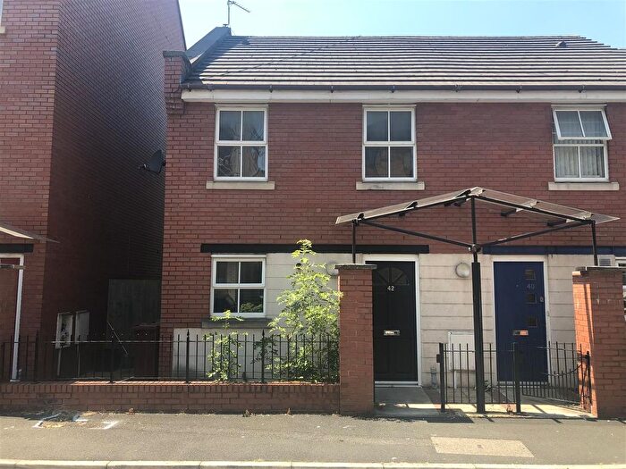 3 Bedroom Property To Rent In Peregrine Street, Manchester, M15